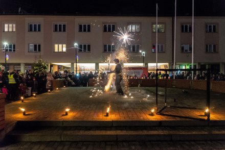 Światełko do nieba - fire show